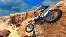 Dirt Bike Unchained - игра в жанре Онлайн