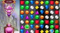 Bejeweled 3 - игра в жанре Стратегия