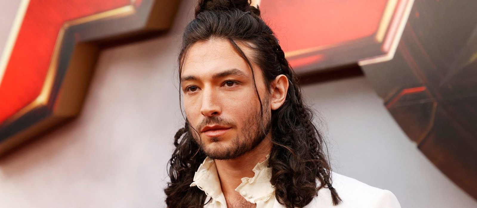 Эзра Миллер (Ezra Miller)